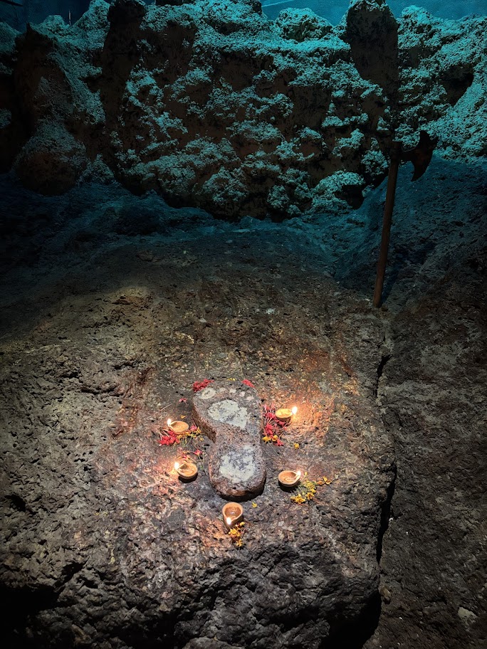 Big foot legend (wishing spot)